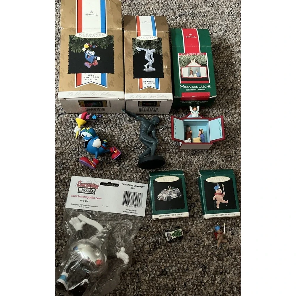 Christmas Ornament Bundle 6 Hallmark 5 Hershey's‎ 1 (unopened)  Holiday Ornament